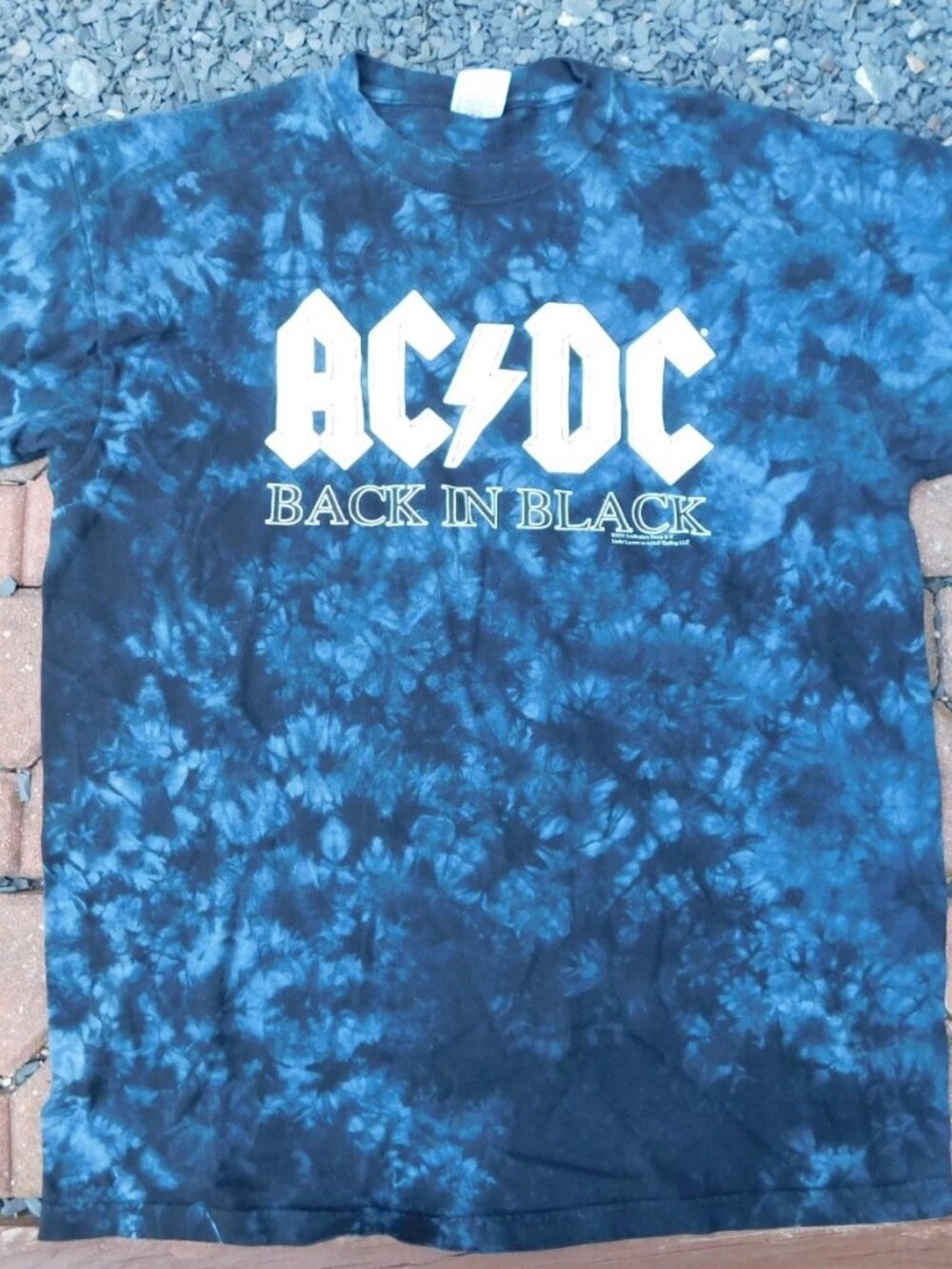 AC DC 2001 BACK IN BLACK Tour Shirt Adult Large